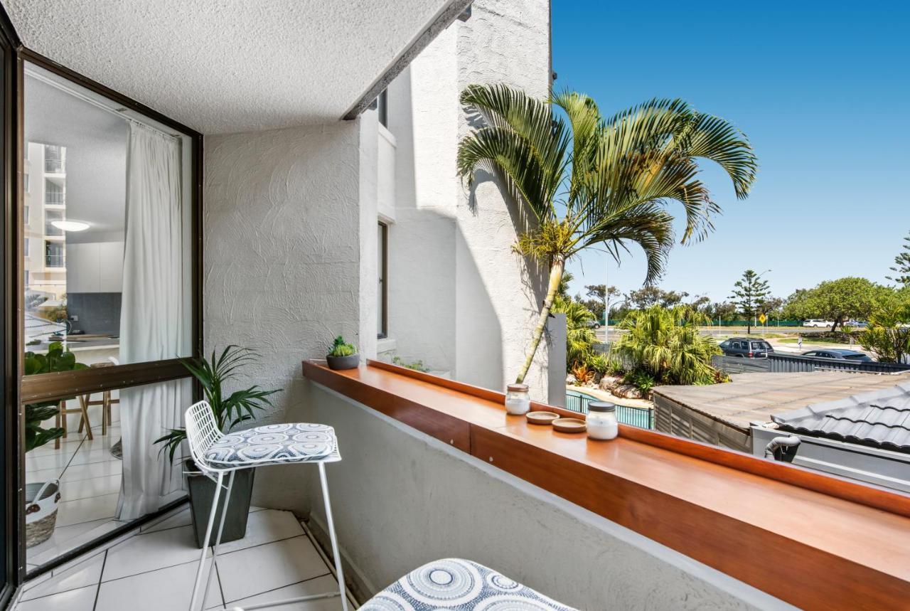Mylos Holiday Apartments Alexandra Headland Exterior foto